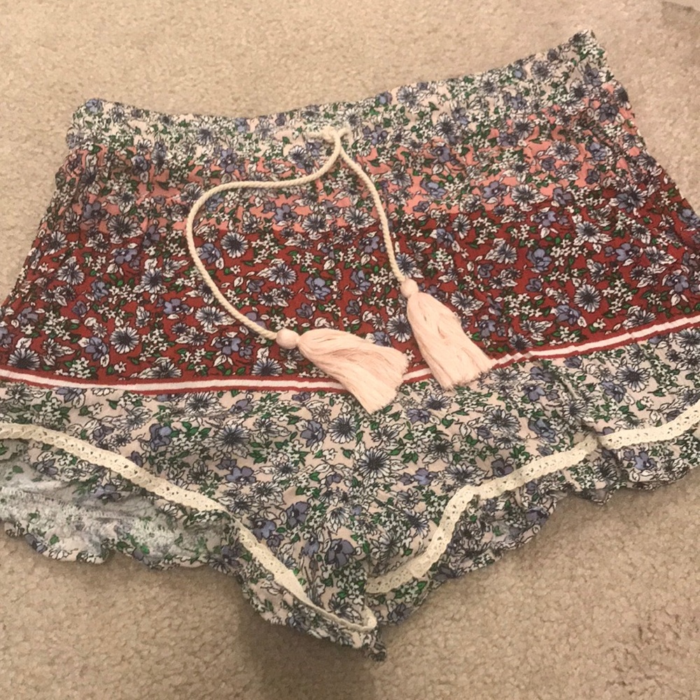 Flowy shorts